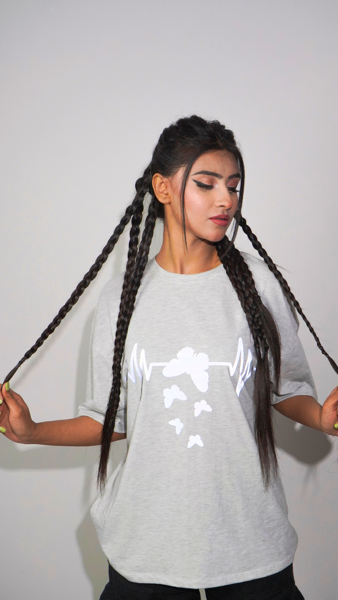 Butterfly Pulse – Reflective Oversized Cotton T-Shirt | Lumenwears