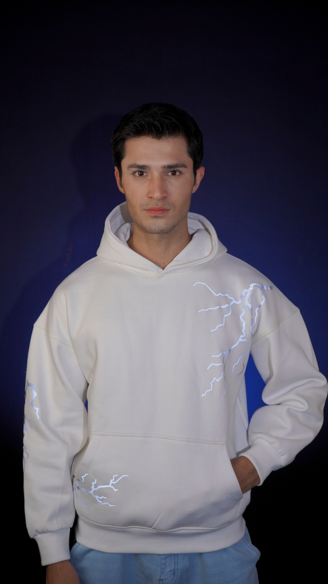Lumen Wear Reflective Lightning Hoodie – Unisex Oversized Flash Reactive Hoodie (White)